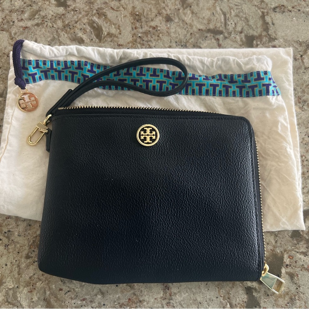 Large Black Tory Burch wristlet